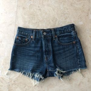 501 fly cutoff Levi’s
